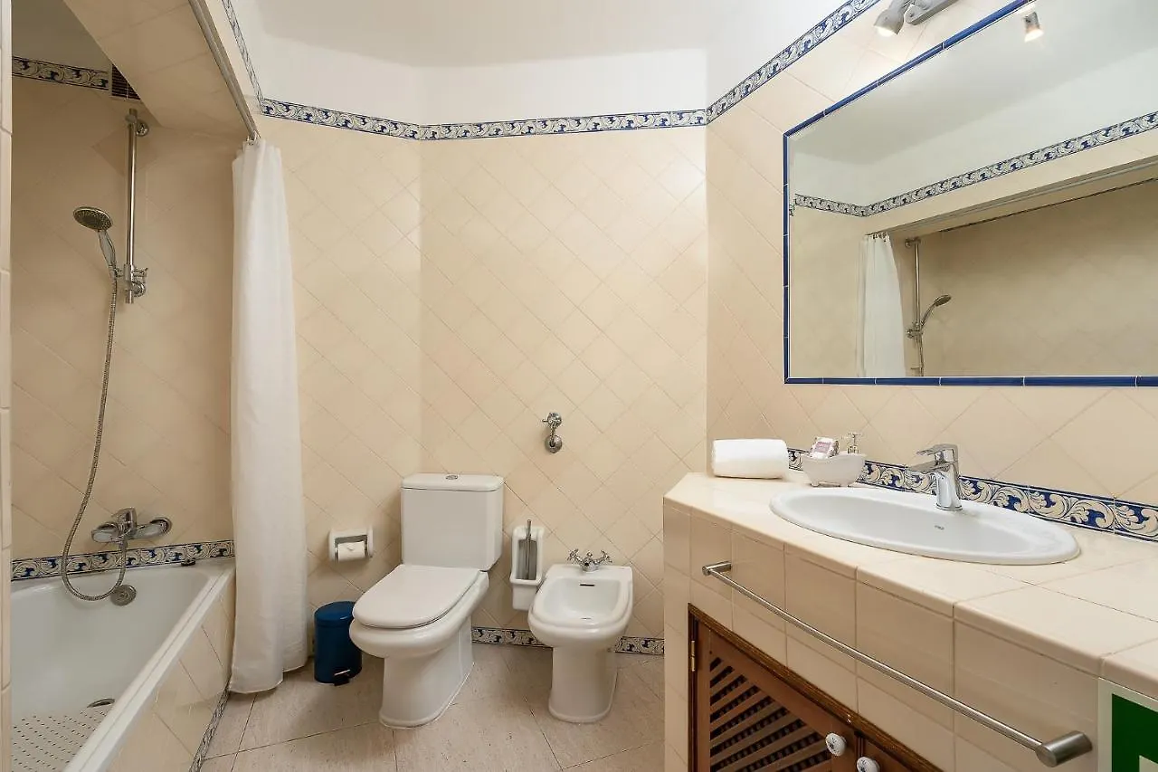 Ocean Beachfront Home By Real Life Concierge Portimao Apartment